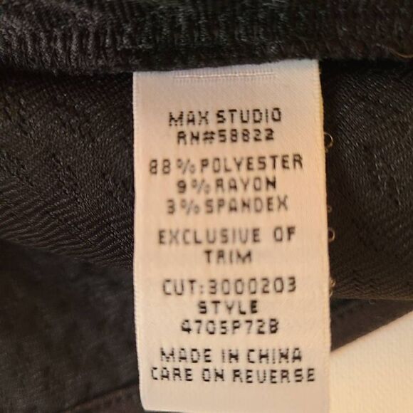 Max Studio Womens Long-Sleeve Scoop Neck Solid Black Top Medium - Picture 6 of 10